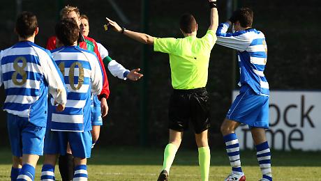 Rissa da far west in Seconda categoria, sconfitta a tavolino per entrambi i club