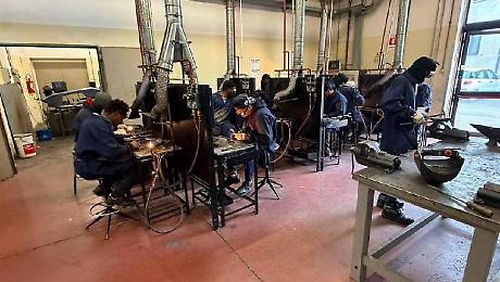 Saldatori sempre pi&ugrave; richiesti: ottanta assunzioni su quasi cento partecipanti ala Bufalini