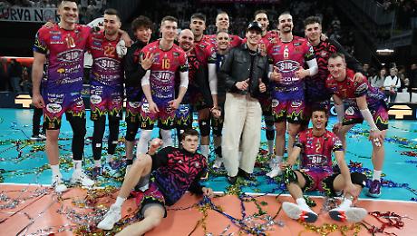 La Sir Sicoma Monini non stecca, batte il Las Palmas 3-0 e vola alle Final four