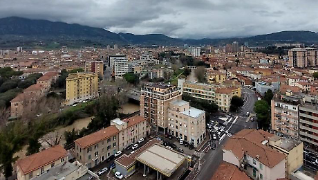 Terni, persi 8 mila residenti in 15 anni: nuovo record negativo di nascite mentre la citt&agrave; si spopola