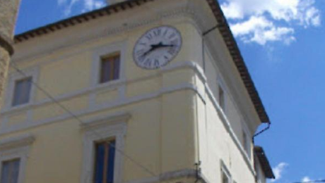 Allarme per il palazzo comunale: proposto un ampliamento del museo garibaldino