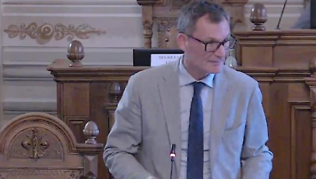 "Piscina coperta entro il 2027". L'assessore Cesaro risponde al Pd sul progetto per l'impianto comunale