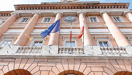 Stato di agitazione nel Comune di Foligno, fumata nera dal tavolo in prefettura