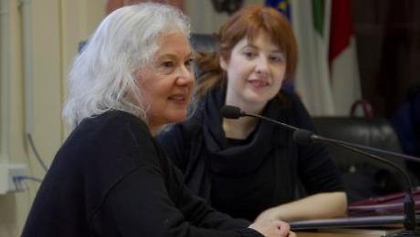 A lezione da Silvia Ziche: gli studenti del Franchetti-Salviani hanno incontrato la famosa fumettista ospite speciale del prossimo Tiferno Comics