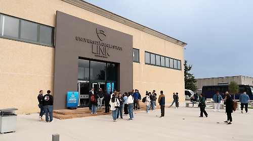 Gli editori a confronto sull'IA