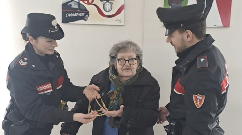 Truffa ai danni di una coppia di anziani: arrestati due giovani