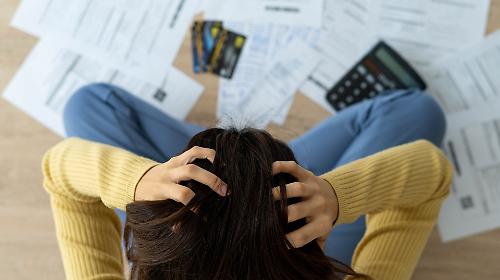 A gennaio bollette pi&ugrave; care in Umbria: aumentano luce, acqua e gas