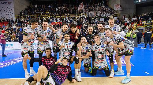 Sir Susa Scai show a Verona: 3-0, primo posto e qualificazione in Champions matematici