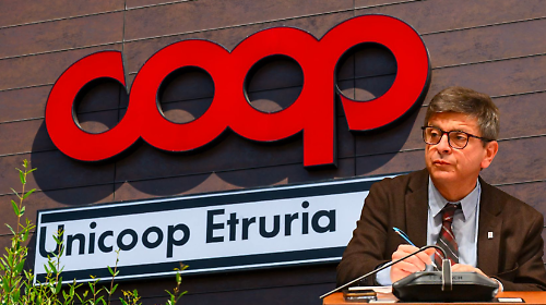 Unicoop Etruria, De Rebotti: "Massima attenzione sull'attuazione del piano industriale". La Regione monitora l'accordo raggiunto tra azienda e sindacati