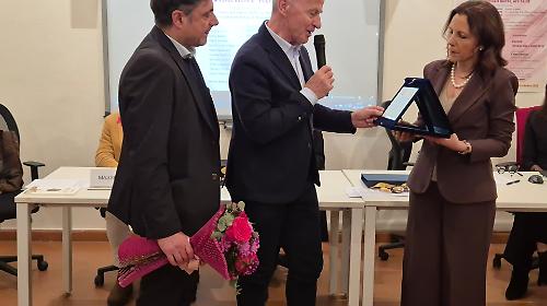 Cosa devono mangiare gli studenti: sfoglia l'inserto Scuola & lavoro