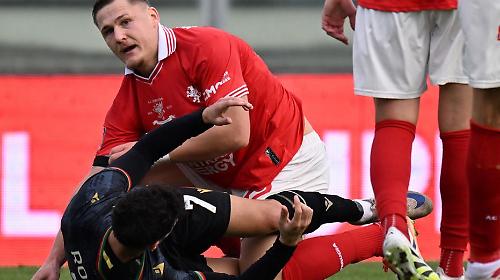 Grifo: Tedesco valuta il ritorno al 4-3-1-2 per Arezzo, rientra Megelaitis