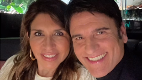 Sal Da Vinci, chi &egrave; la moglie Paola Pugliese: "'Per sempre s&igrave;' nasce dalla promessa che ci siamo fatti 30 anni fa"