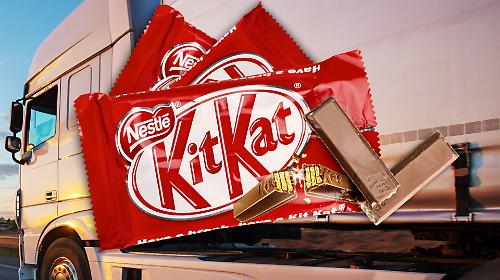 Rubato un camion con 12 tonnellate di KitKat. Era partito dallo stabilimento di San Sisto
