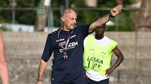 Di Carlo prepara i playoff a Gubbio: "Contro il Pineto serve una marcia in pi&ugrave;"