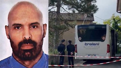 Ritrovato Mohamed El Messaoudi, l'uomo che ha aggredito la moglie a martellate sul bus