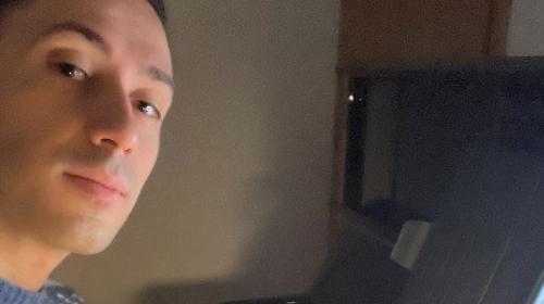 Narni, Giuseppe Campagnani dona un pianoforte in dono al Beata Lucia e presenta l&rsquo;album di esordio &ldquo;Nuova vita&rdquo;