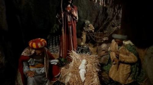Orvieto, nel Pozzo della Cava con Pilato e l&rsquo;Intelligenza Artificiale: alla scoperta del presepe ideato da Marco Sciarra