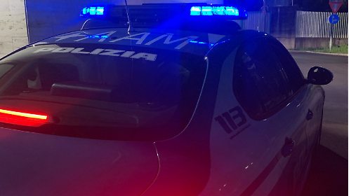 Spoleto, svuota i distributori automatici e poi fugge in bici: arrestato 45enne