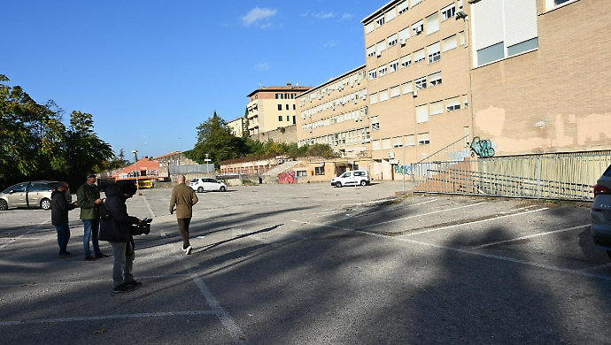 Ragazzo di 23 anni ucciso a Perugia, il cordoglio del Comune: "Una tragedia che tocca nel profondo la nostra comunità"