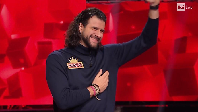 Il perugino Francesco Ramenghi eliminato da L&rsquo;Eredit&agrave; dopo 20 puntate: standing ovation del pubblico