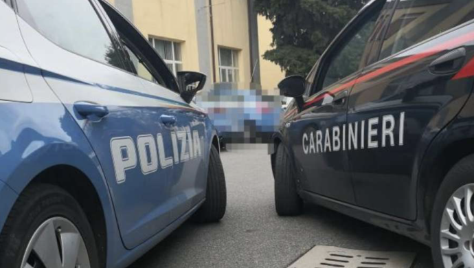 Rapina in casa e fuga a tutta velocit&agrave;: arrestato 39enne dopo inseguimento tra Macerata e Spoleto