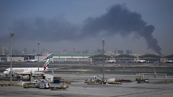 Quattro umbri bloccati a Dubai dopo la crociera: "Da giorni siamo in attesa di capire quando riusciremo a tornare"