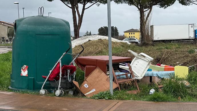 Bastia Umbra, attive le fototrappole sul territorio: stretta del Comune sui controlli per l'abbandono dei rifiuti