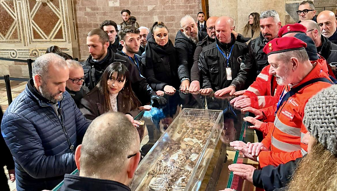 Ostensione di San Francesco, la presidente Stefania Proietti: "Una grande grazia per l&rsquo;Umbria. Oltre 2,2 milioni di presenze nel primo trimestre"