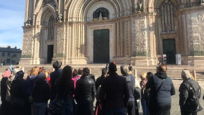 Il turismo umbro pi&ugrave; forte della guerra: per Pasqua tasso di riempimento delle strutture in linea con il 2025