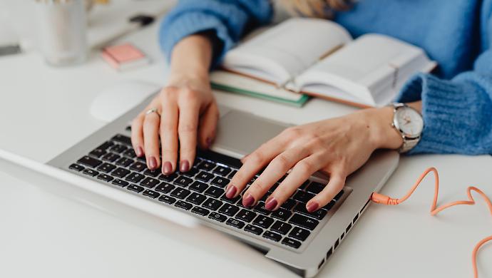 Ipotesi Dad per studenti e alunni a causa della crisi e della guerra