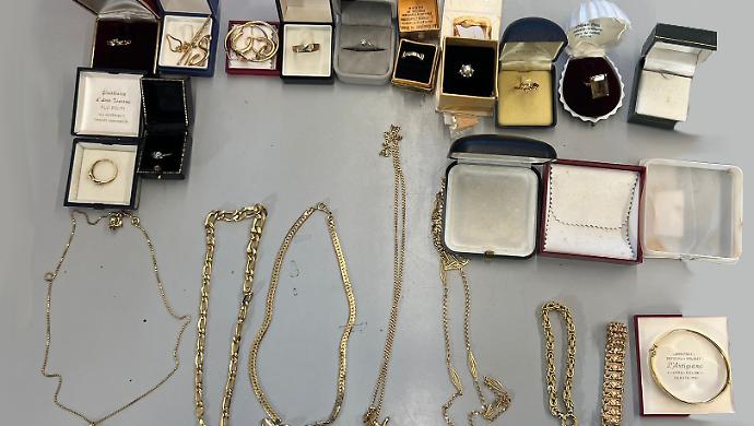 Truffa un'anziana con la tecnica del finto carabiniere ma viene scoperto grazie al tassista. Arrestato 22enne