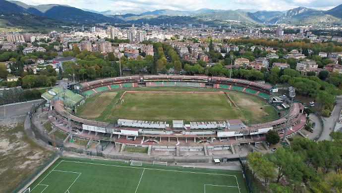 Ternana, salvato il titolo sportivo ma &egrave; in arrivo una nuova penalizzazione