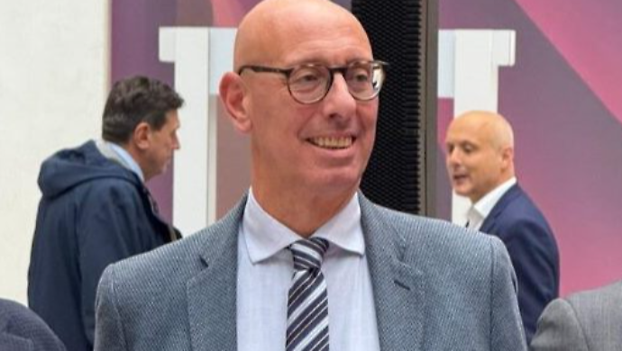 Gualdo Tadino, Comune sul palcoscenico dell'innovazione: con Digitadino e l'assistente virtuale Angela si vola al City Vision Roma 2026