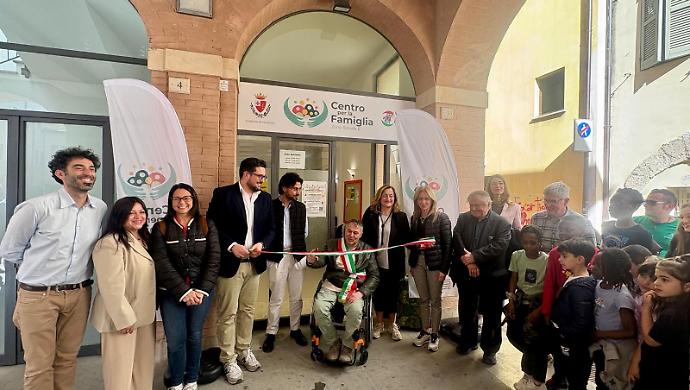 A Foligno un nuovo presidio per la comunit&agrave;: inaugurato il Centro per la Famiglia