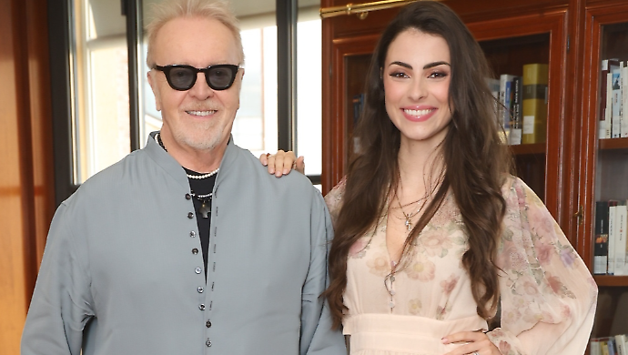 Valeria Mancini, da Foligno a Gloria nel musical di Tozzi: "Da sempre legata a queste canzoni grazie a mio nonno". Il cantante: "Diventer&agrave; una grande star"