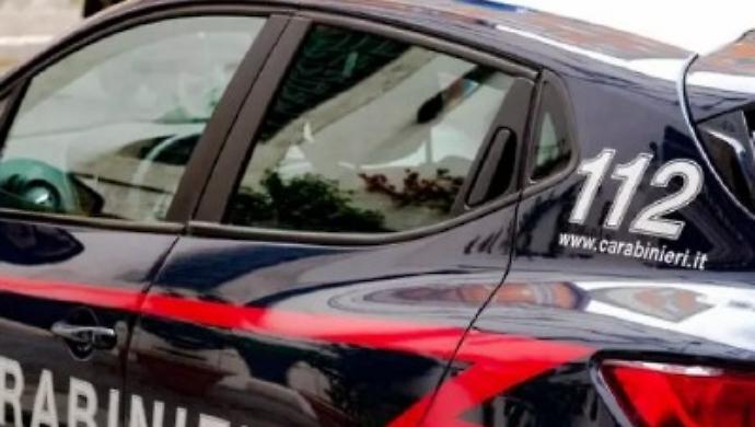 Tensione al mercato di Pian di Massiano per la scomparsa di una bambina. Testimoni l&rsquo;avrebbero vista per mano a una donna