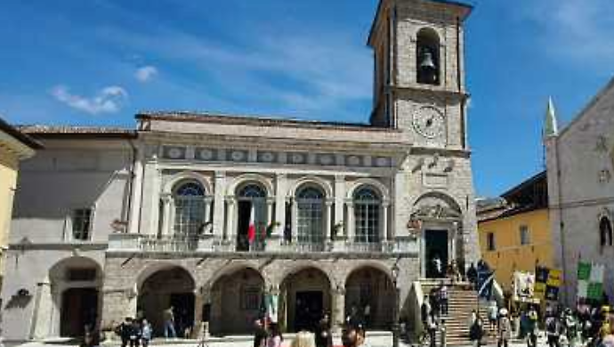 Trasloco nel municipio, Boccanera: &ldquo;Entro due mesi il rientro di tutti gli uffici&rdquo;