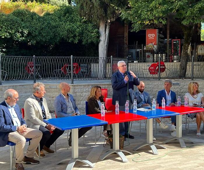 Nocera Umbra, assegnato il premio giornalistico Angelo Marinangeli a Scarnati, Laureti e Marioni