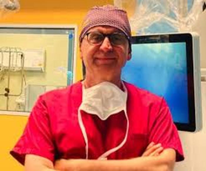 Sanità, Sandro Carletti salva altre 2 vite: tumore al cervello e angioma cavernoso. Interventi supe