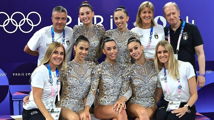 Spoleto, abbraccio olimpico alla ginnasta Agnese Duranti una delle Farfalle in cerca della finale olimpica