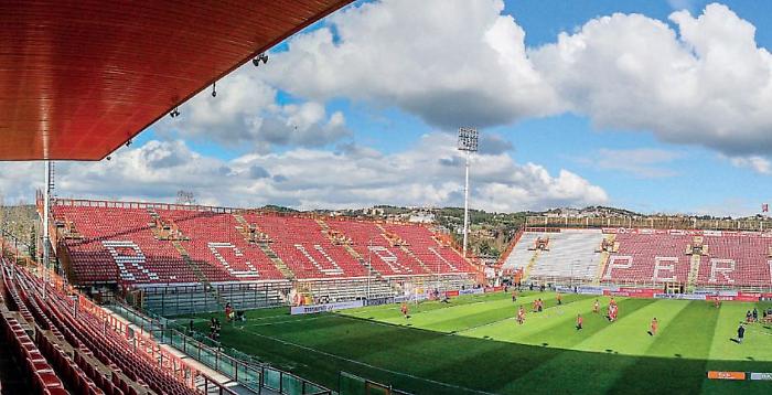 Perugia, restyling Curi: spunta un nuovo progetto. L'ipotesi della copertura della curva. Fascicolo in Comune