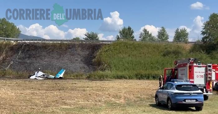 Aereo caduto vicino all'aviosuperficie: due le vittime