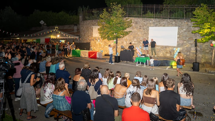 Piegaro, a Massimo Barbolini, oro alle olimpiadi di Parigi, la cittadinanza onoraria. Festa a sorpresa in piazza 