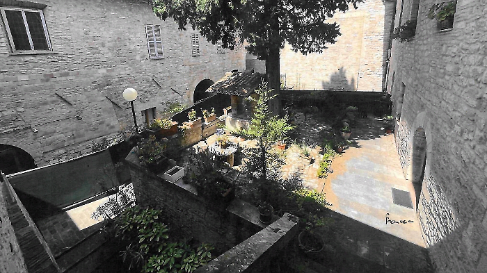 Chiostro del Vescovado