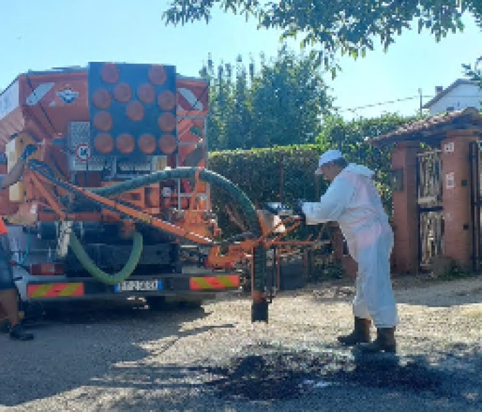macchina tappa buche terni