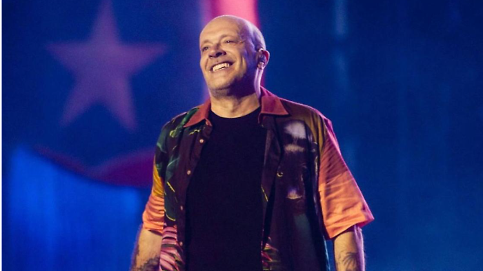 Circo Max - Una notte di hit, in prima serata questa serata mercoledì 28 agosto, su Canale 5. Gli ospiti