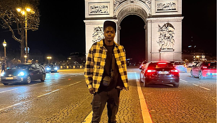 Perugia, morì a causa di un incidente a bordo di un FlixBus. Dopo 5 mesi i funerali del giovane congolese. L'odissea della famiglia 