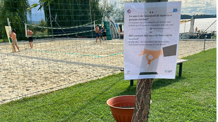 Trasimeno, mozziconi di sigarette sulle spiagge del lago: esperimento contro l'abbandono inquinante 