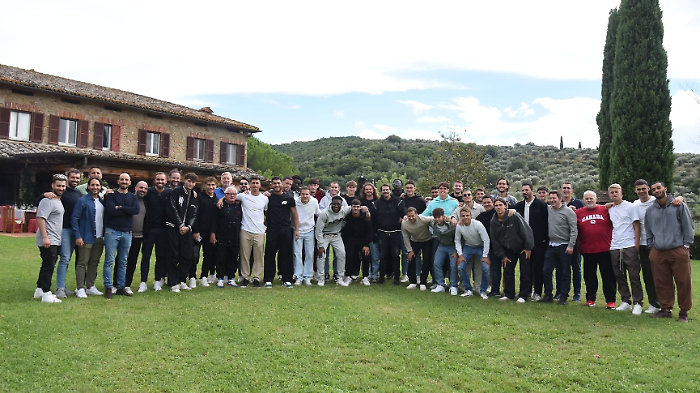 Panicale, il presidente Javier Faroni porta a pranzo fuori il Grifo: menù a base di asado per squadra e staff 