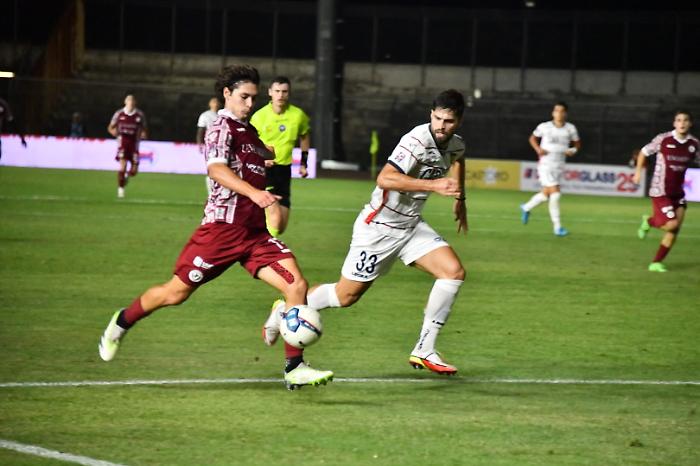 Tommasini spreca un rigore e il Gubbio va ko 2-0 ad Arezzo